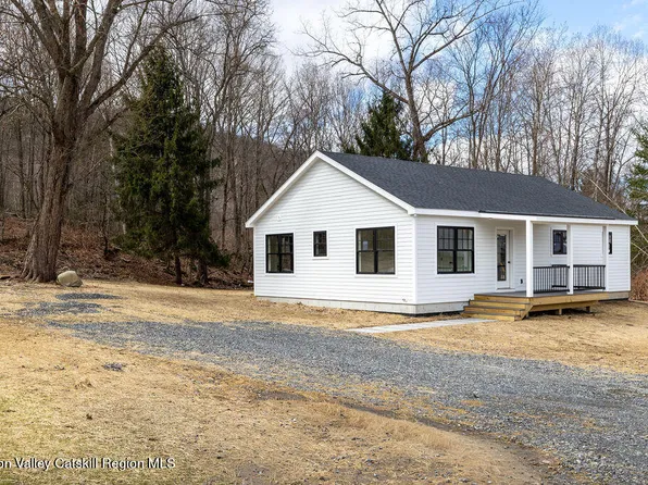 217 Anthony St. Ext., Copake, NY 12516