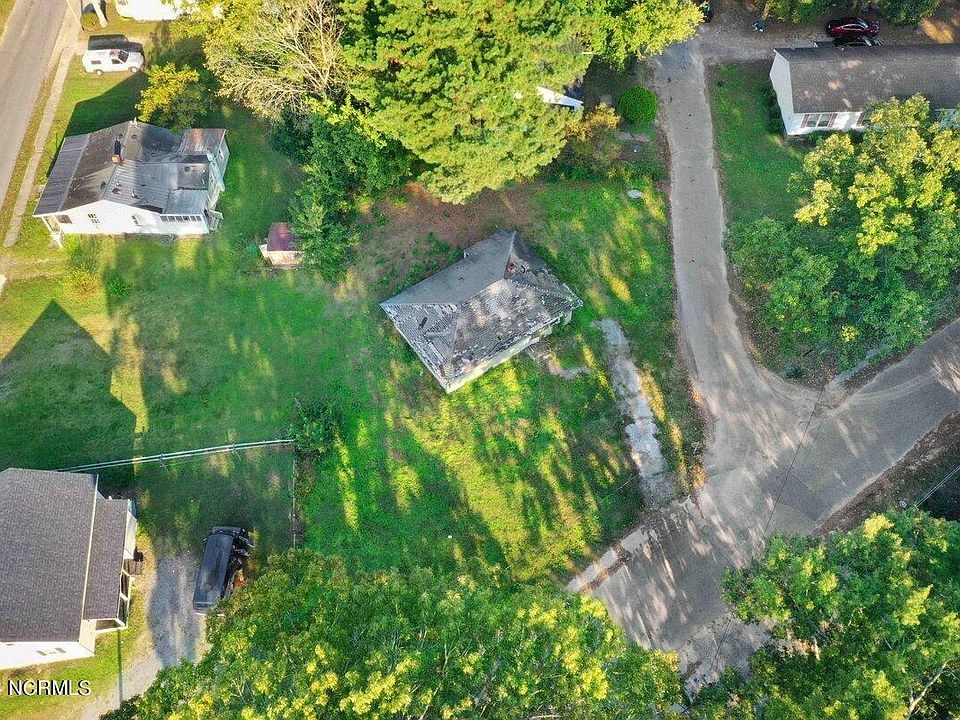1st image of 520 Dr M L King Jr Avenue