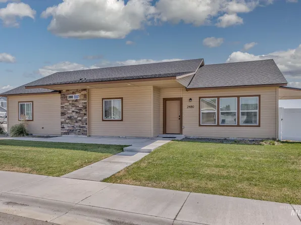 2480 Torrey Pines Ct, Payette, ID 83661