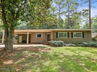 4038 Berkley Dr, Jackson, MS 39211