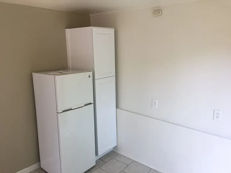7110 Mohawk St #A — Photo 12