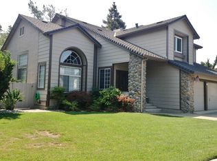 280 Bonnie Ln, Hollister, CA 95023