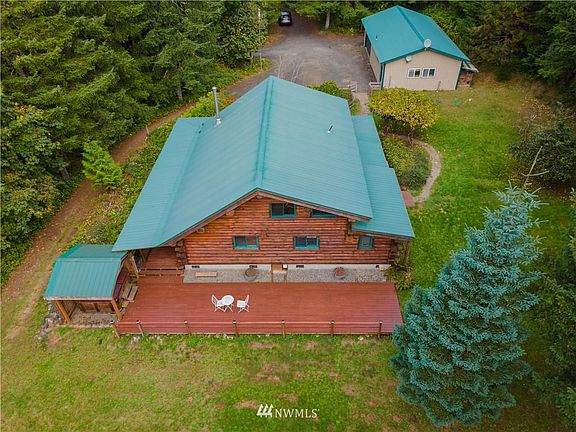2nd image of 10430 Nyla Ln SE