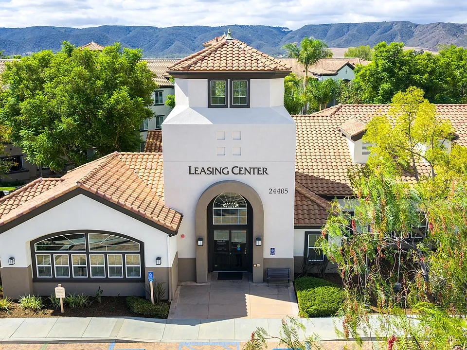 55+ Community - FountainGlen Grand Isle