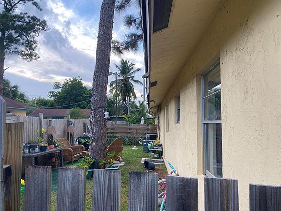 5th image of 3091 Jennings Avenue #3091-3093