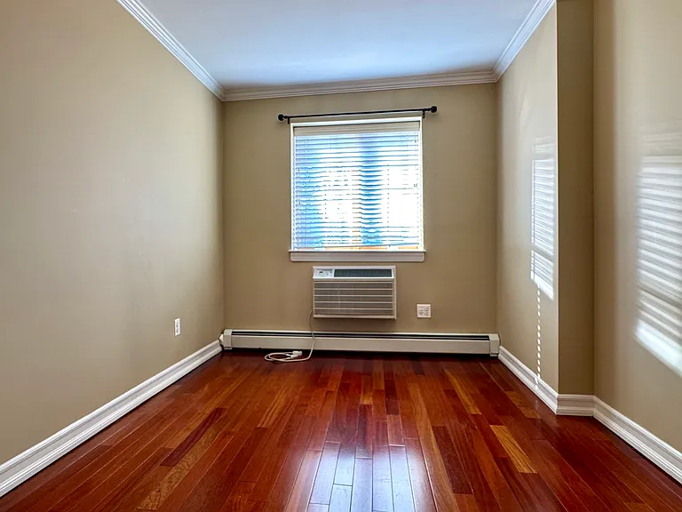 66-06 70th St #2A — Photo 10