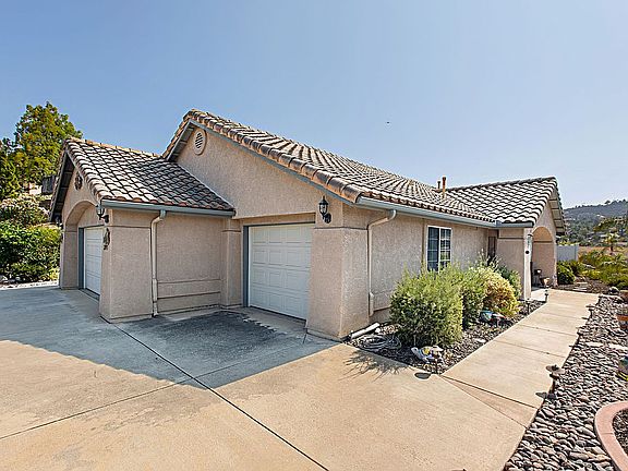 2nd image of 12033 Sterling Hill Ln