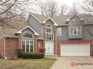 1710 Ashford Cir #470, Wheeling, IL 60090