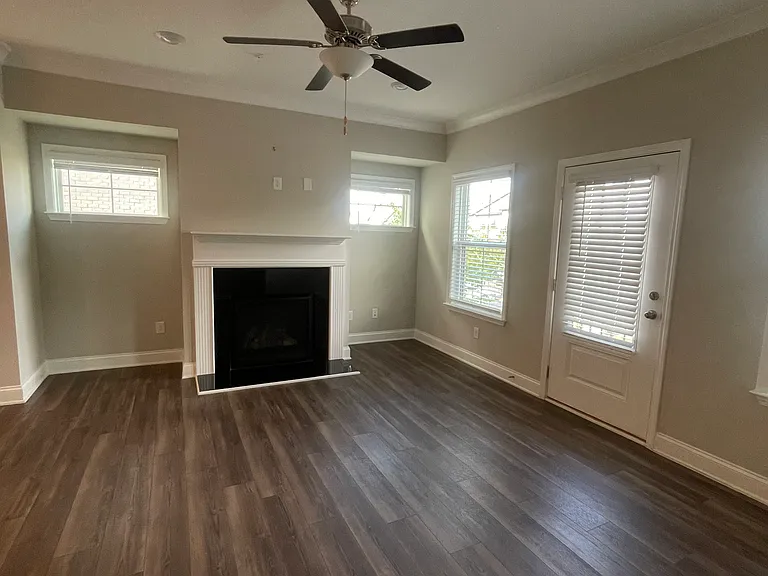 975 Catamaran Ct — Photo 22