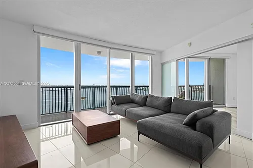 1750 N Bayshore Dr #4901 Photo 1 1750 N Bayshore Dr #4901 Photo 1