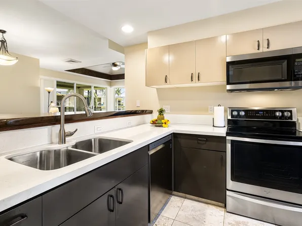 69-1010 Keana Pl APT D302, Waikoloa, HI 96738