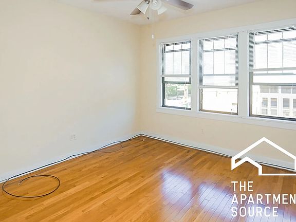 2nd image of 2255 N Southport Ave #2