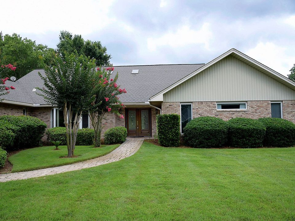 1st image of 1548 Glenlake Cir