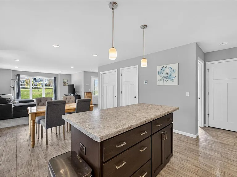 208 Sugar Maple Ln — Photo 28