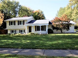6800 Mitchell Dr, North Ridgeville, OH 44039