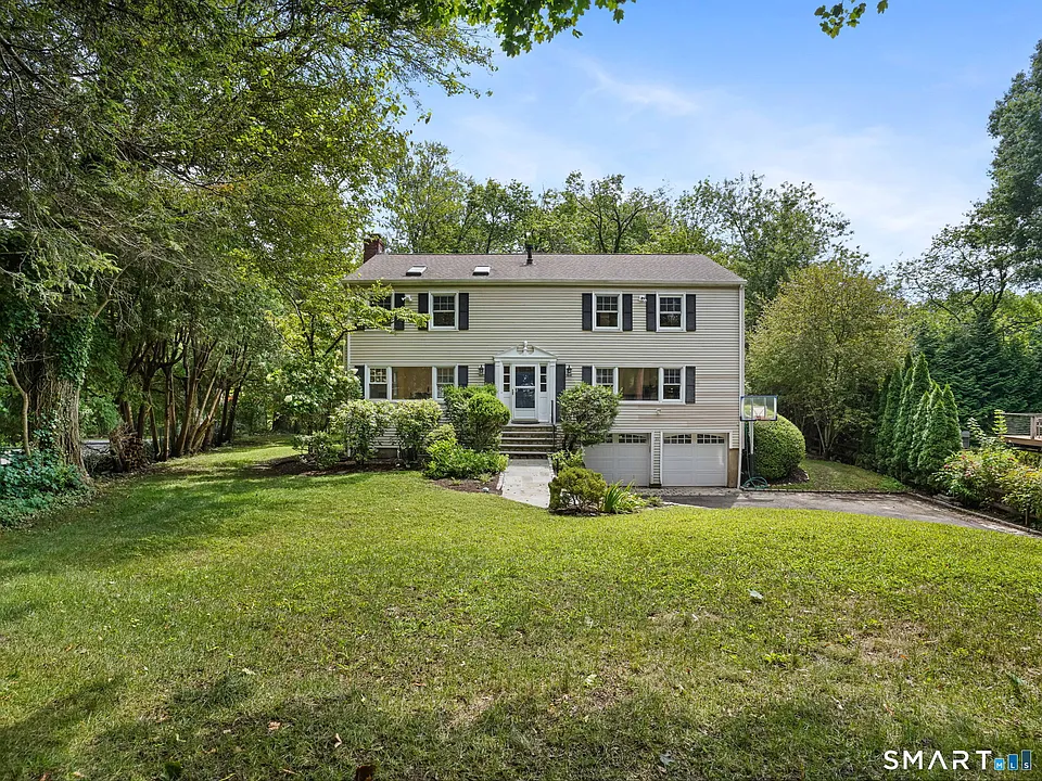 65 Lockwood Ln