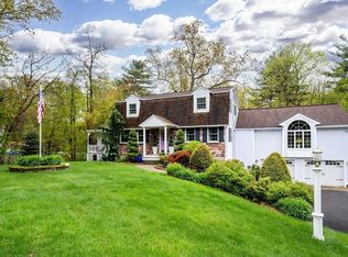 190 Wyndridge Cir, Pelham, NH 03076