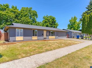 4377 Roselawn Dr NE, Salem, OR 97305