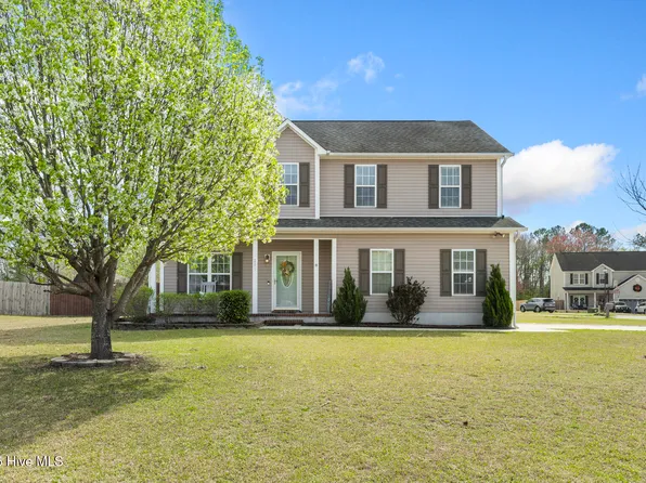 201 Margaret Court, Beulaville, NC 28518
