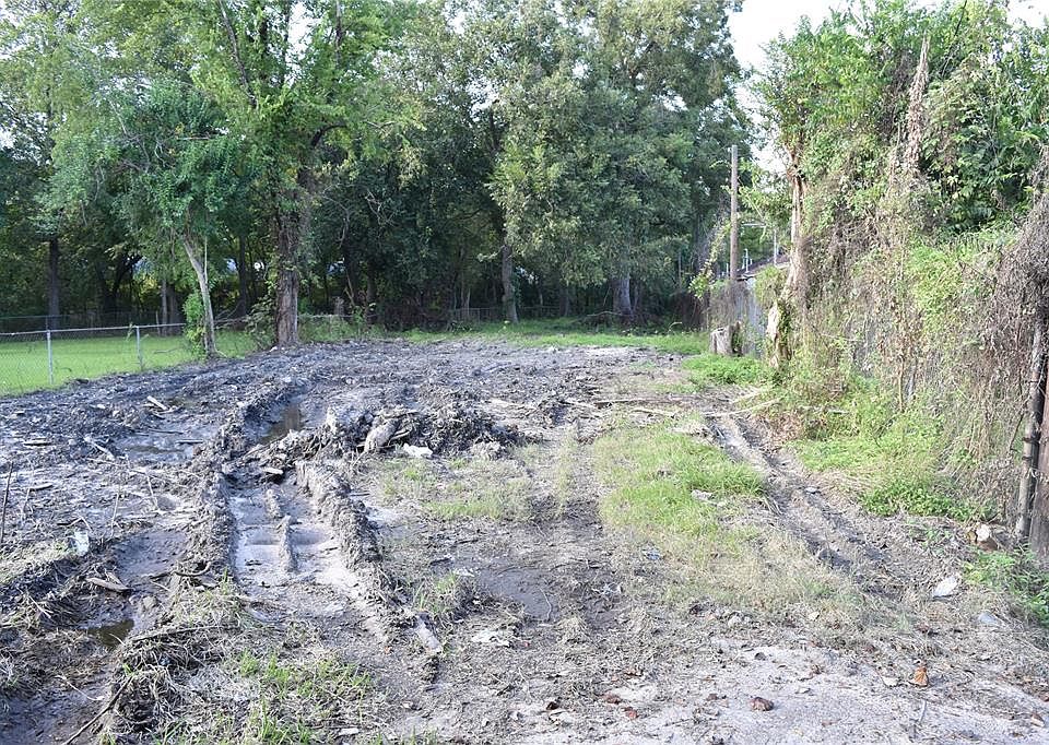 1st image of 5117 Shreveport Blvd