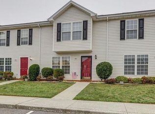 1087 Middle View Dr, Forest, VA 24551