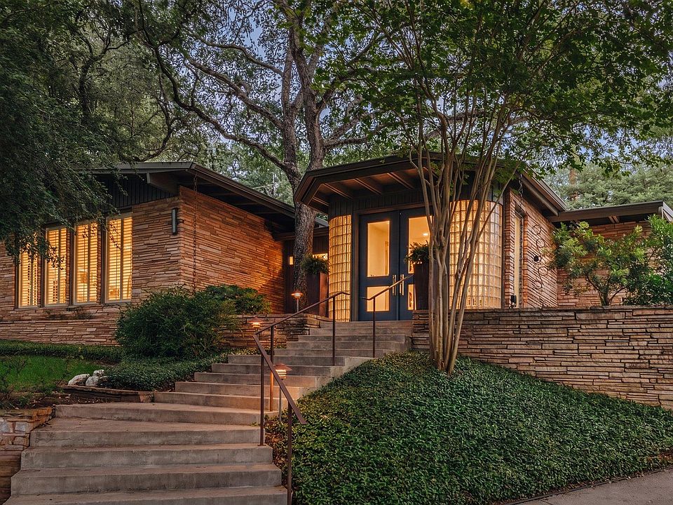 1st image of 3304 Cherry Tree Cir