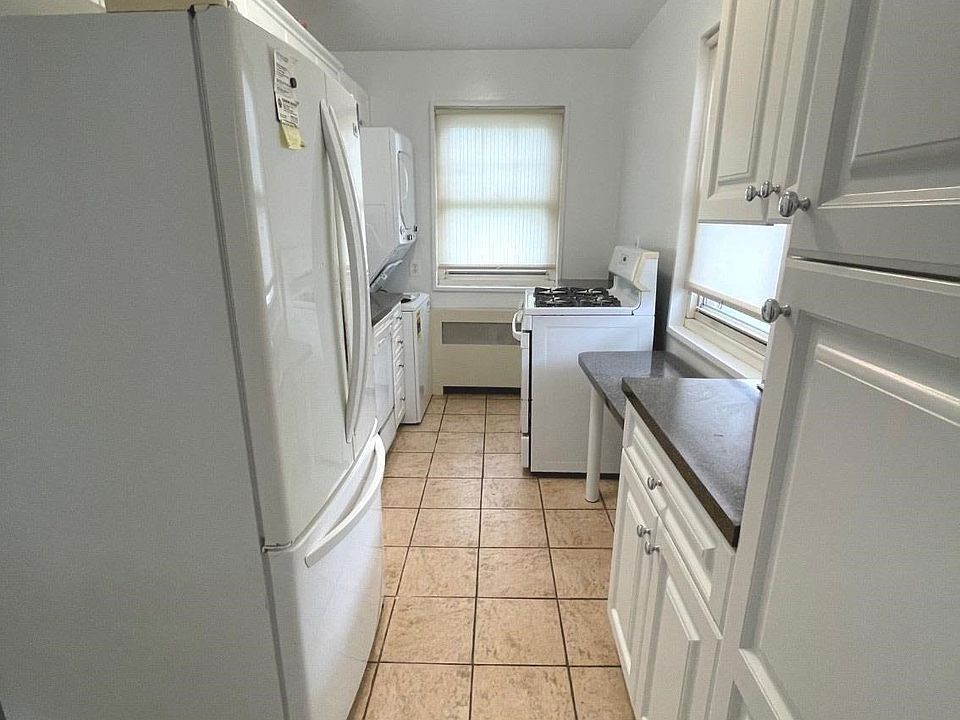 Deepdale 25102 63rd Ave Little Neck NY Zillow