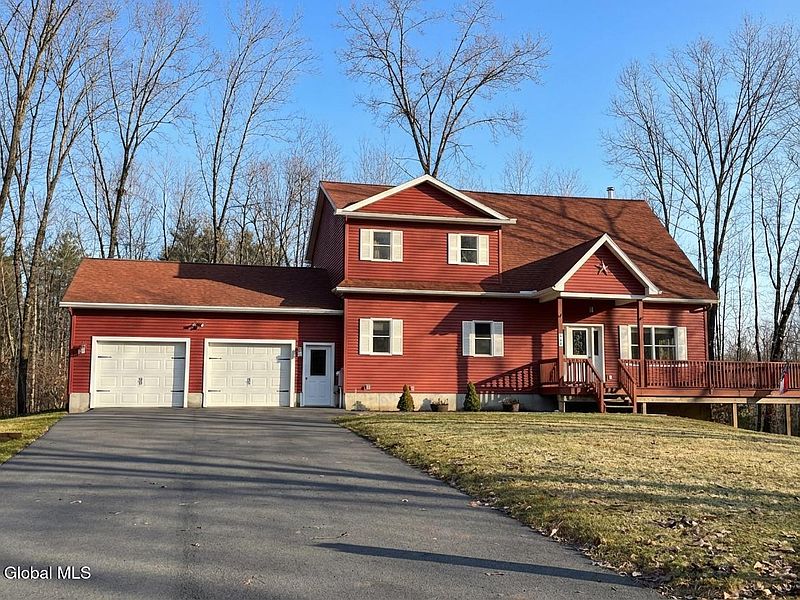 2nd image of 364 Gansevoort Road