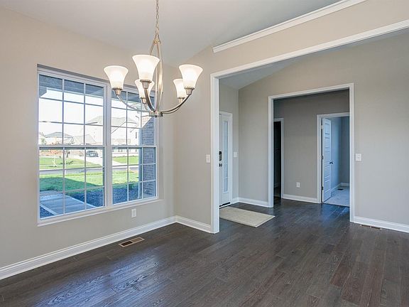 4th image of 5242 Watoga Dr #112