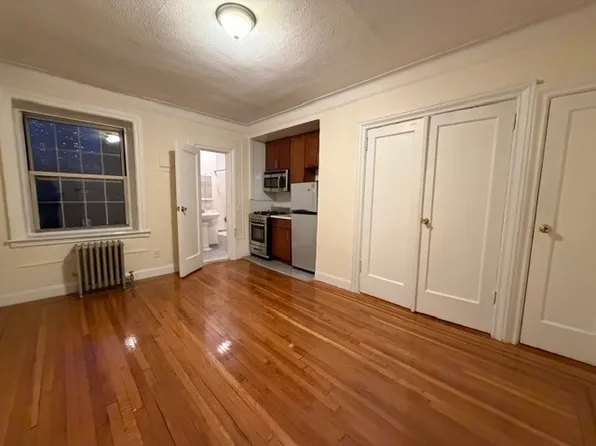 253 Cumberland Street image 1 of 4