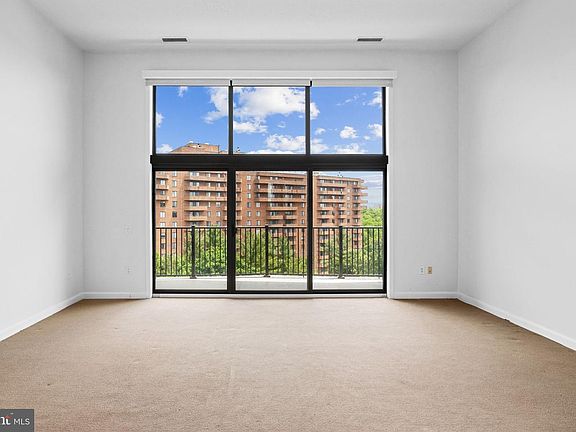 4th image of 3101 New Mexico Ave NW APT 817