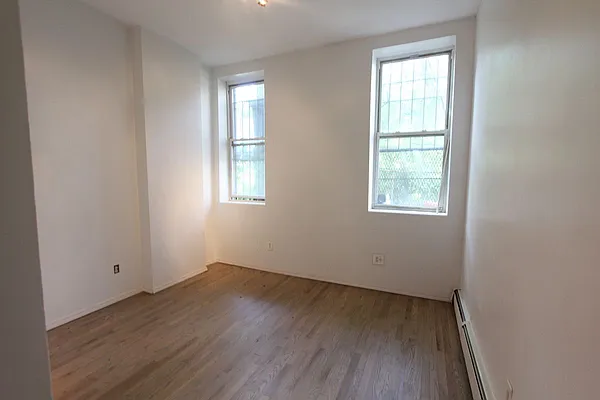 Rented by Realty Guardian, Inc. | media 2