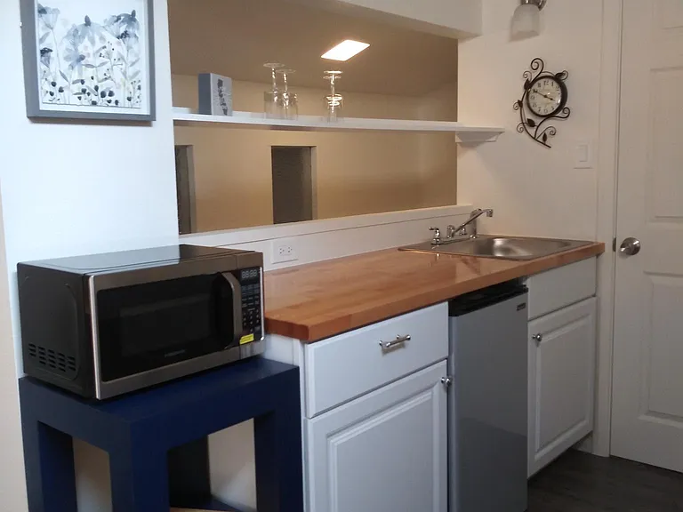 4635 Driftwood Cir — Photo 1
