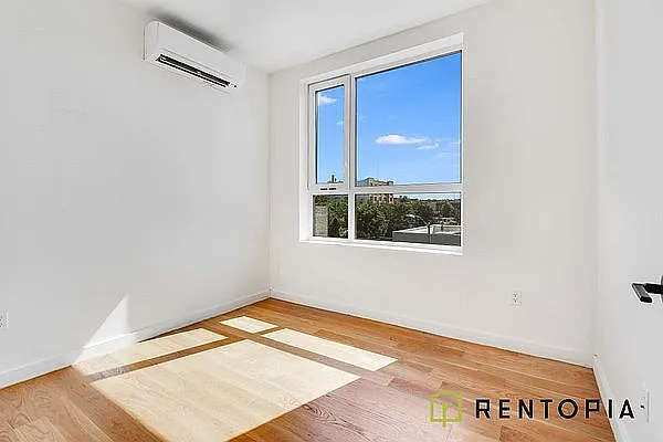 1875 Atlantic Ave #8G — Photo 6