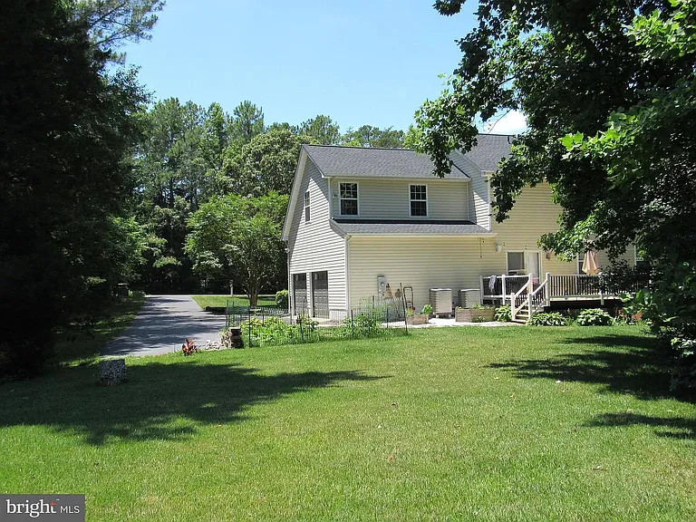 20474 Renaissance Ct — Photo 3