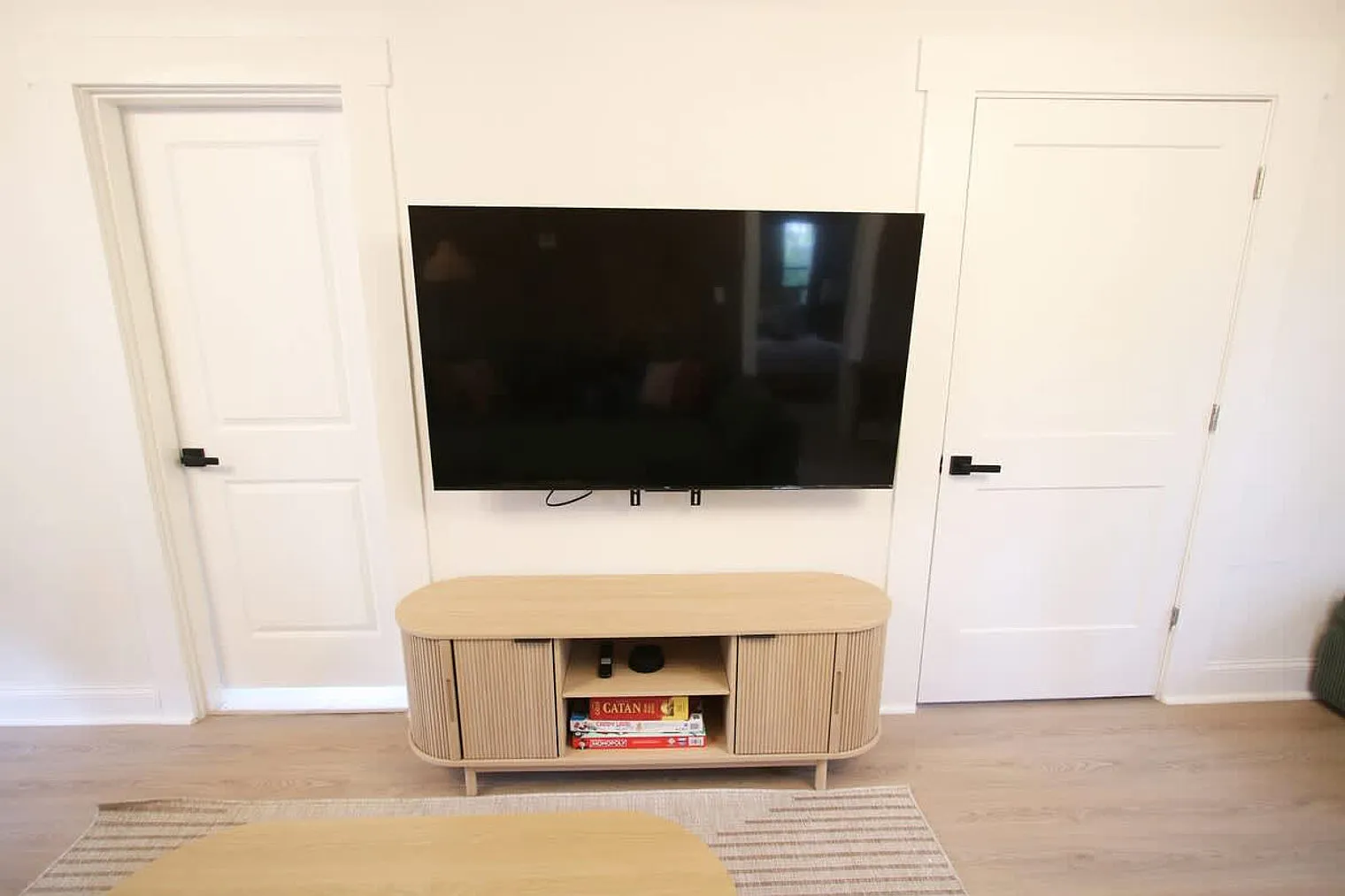 2 bed, 2.0 bath, 775 sqft, $4,859 — Photo 4