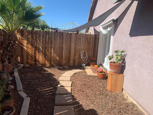 11897 Camino De La Vista Dr