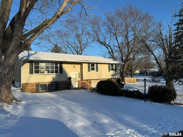 7304 N Oxford Pl, Peoria, IL 61614