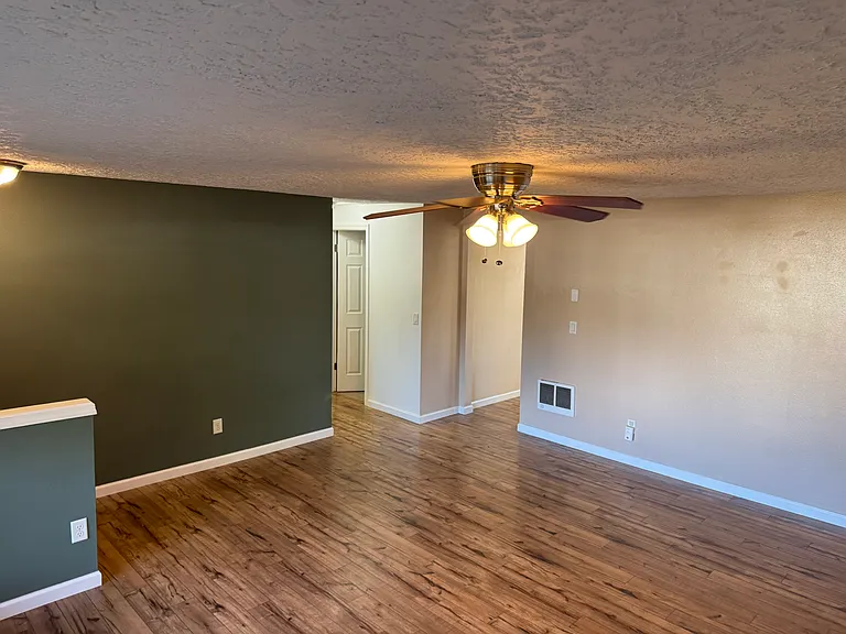 10308 NW 20th Ave — Photo 9