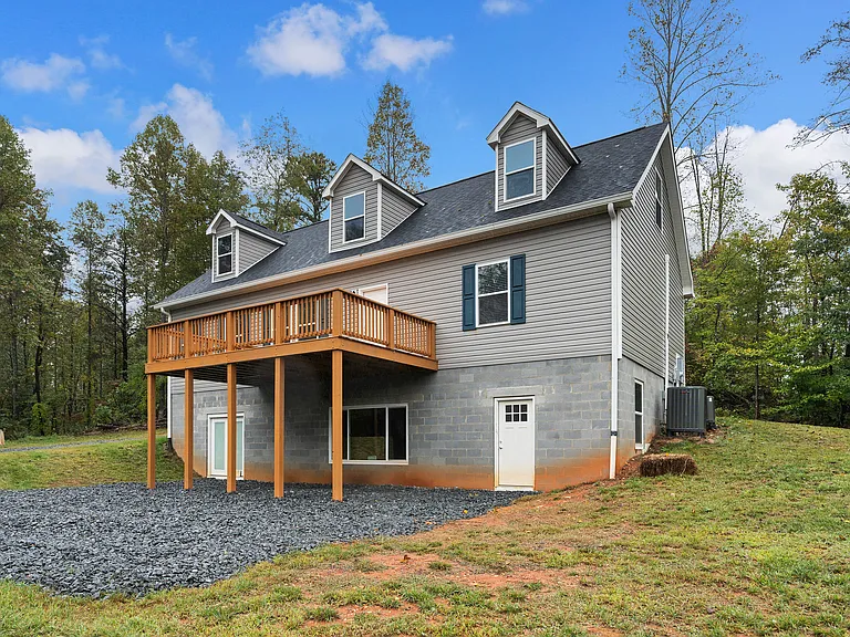 790 Ennis Mountain Rd — Photo 37