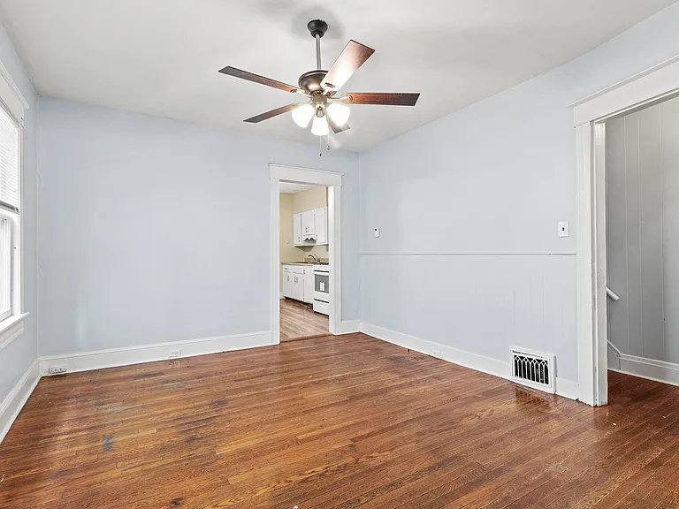 906 Grandview St #906 — Photo 8