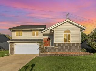 8584 Wheeler Pl, Crown Point, IN 46307