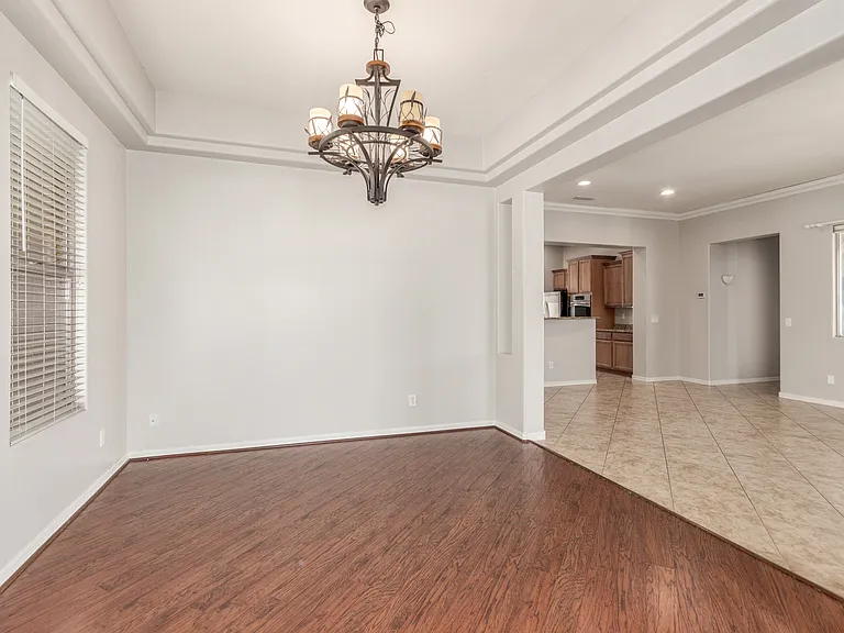 2789 N Heritage St — Photo 3