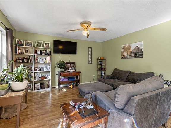 3rd image of 8122 Hopi Dr