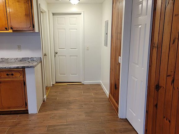 2nd image of 508 W Stuart Dr APT 2