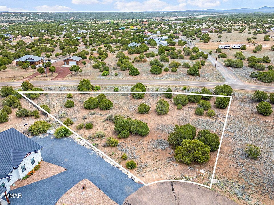 1st image of 8456 W Yucca Pl