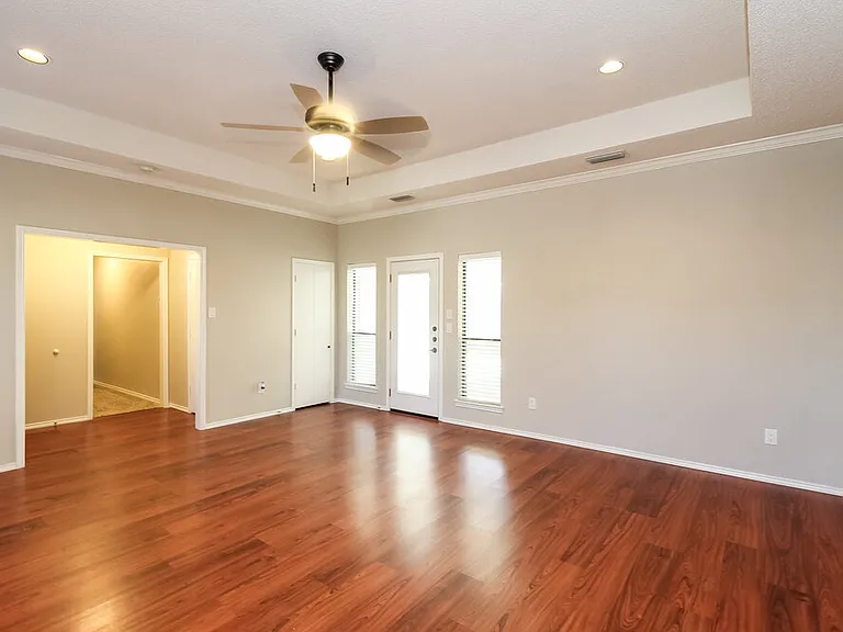 7709 Harmony Dr — Photo 3