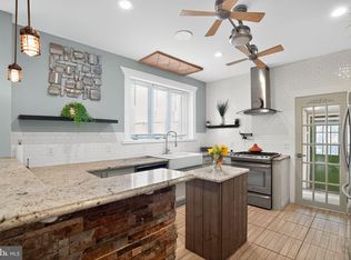 654 Stanbridge St, Norristown, PA 19401