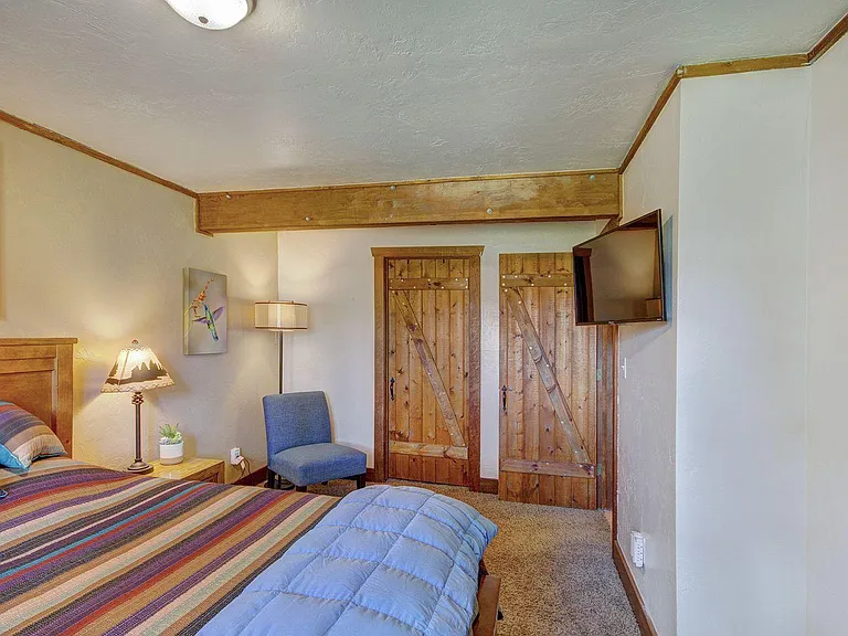 Large bedroom walk-in closet too! (View to the closet door)