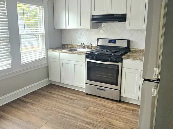 85 Hubinger St, New Haven, CT